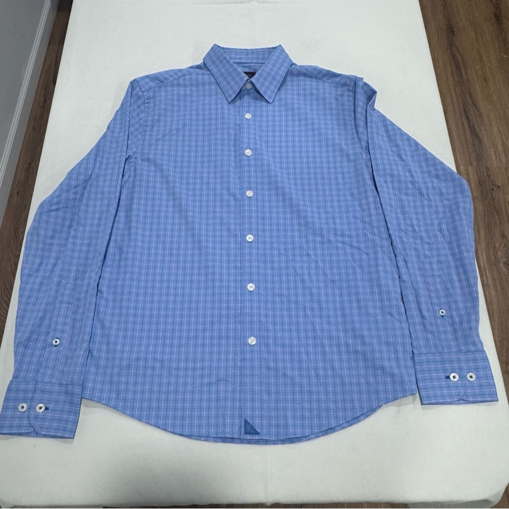 UNTUCKit Slim-Fit Men's Blue Plaid Dress Shirt Size M